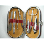 Set Manicure Pedicure Kit Viaggio Astuccio 7 Pezzi Forbicine Taglia Unghie Cuticole